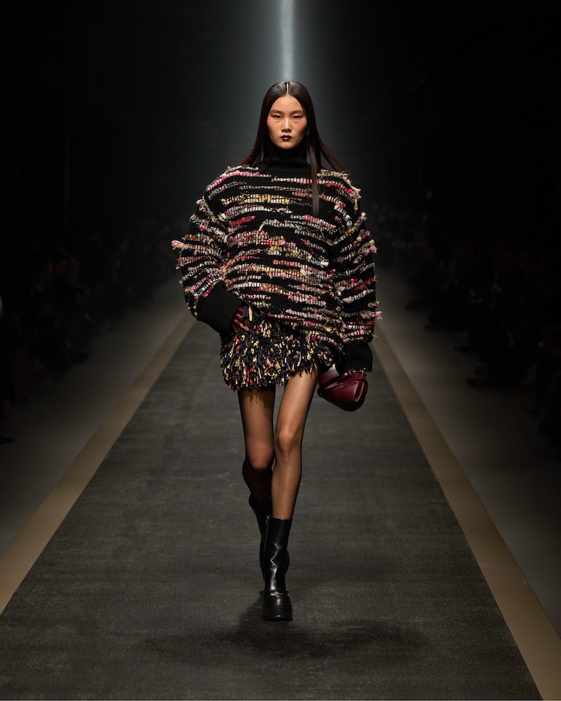 VERSACE FALL-WINTER 2025 - Look (56)