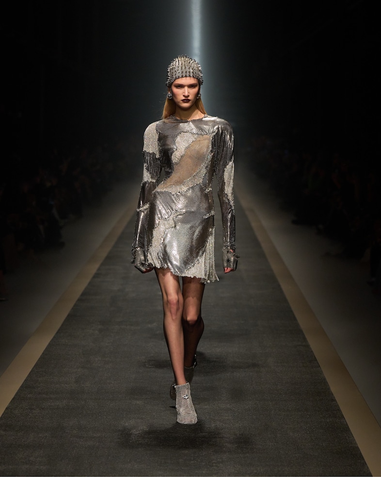 VERSACE FALL-WINTER 2025 - Look (63)