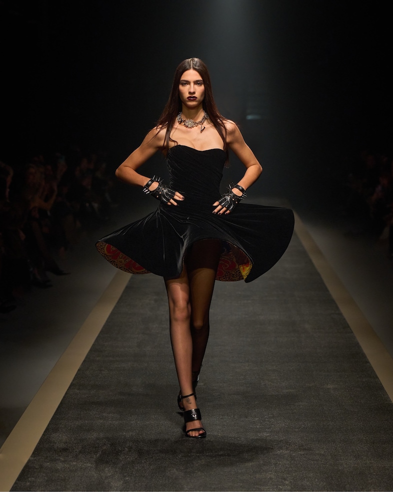 VERSACE FALL-WINTER 2025 - Look (68)