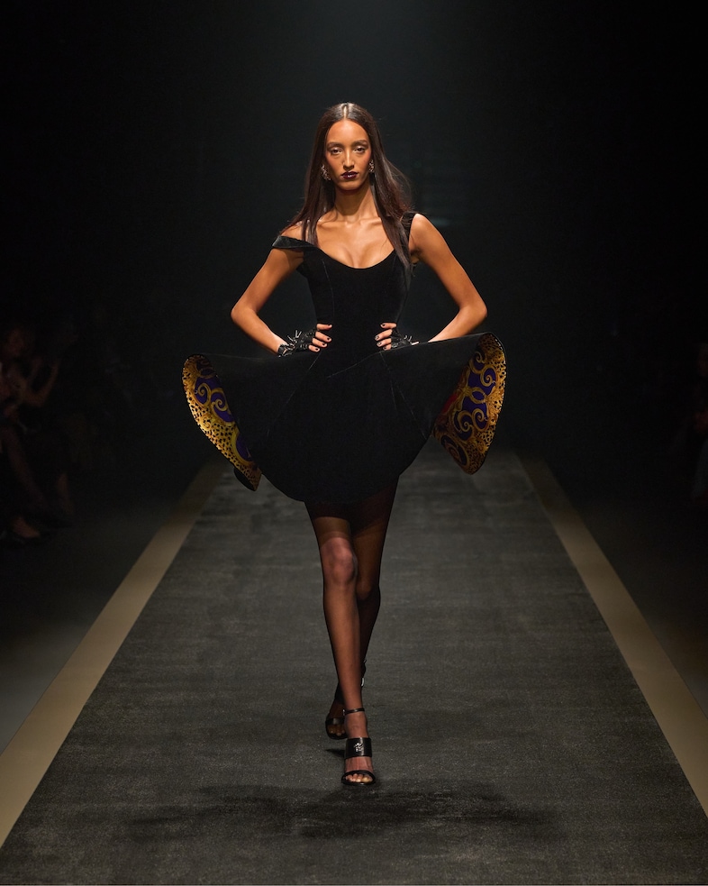 VERSACE FALL-WINTER 2025 - Look (69)