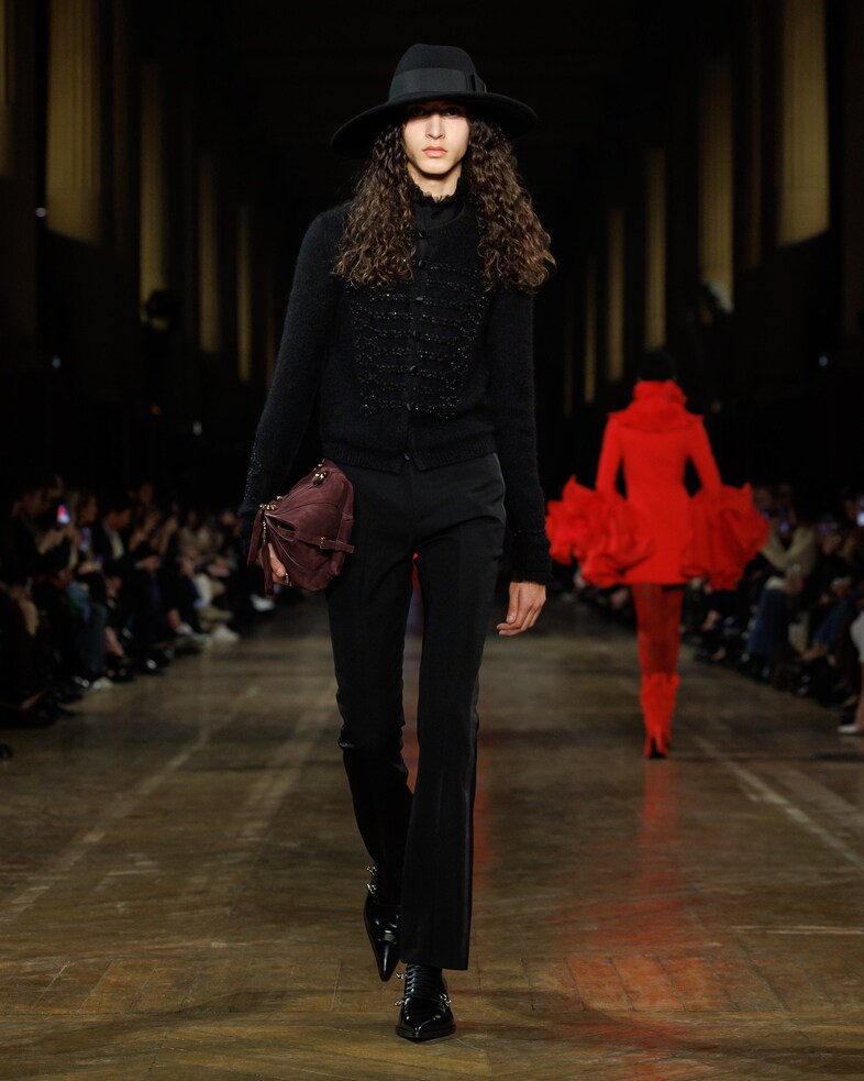 McQueen_AW25_Look_28