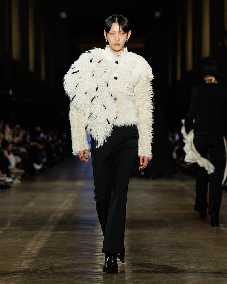 McQueen_AW25_Look_37