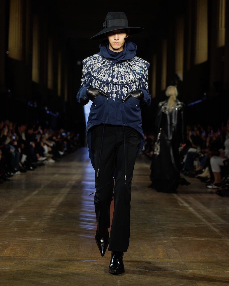 McQueen_AW25_Look_44