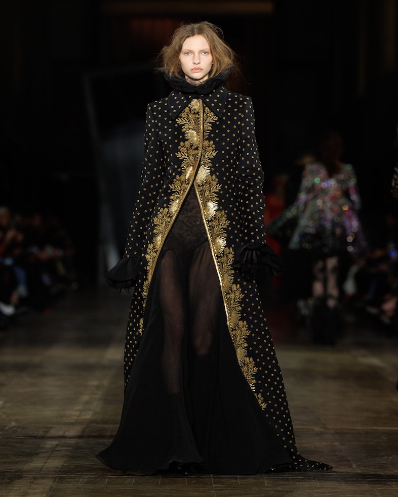 McQueen_AW25_Look_49