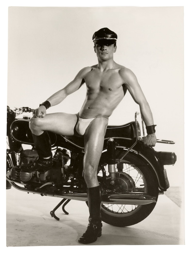 Physique by Vince Aletti
