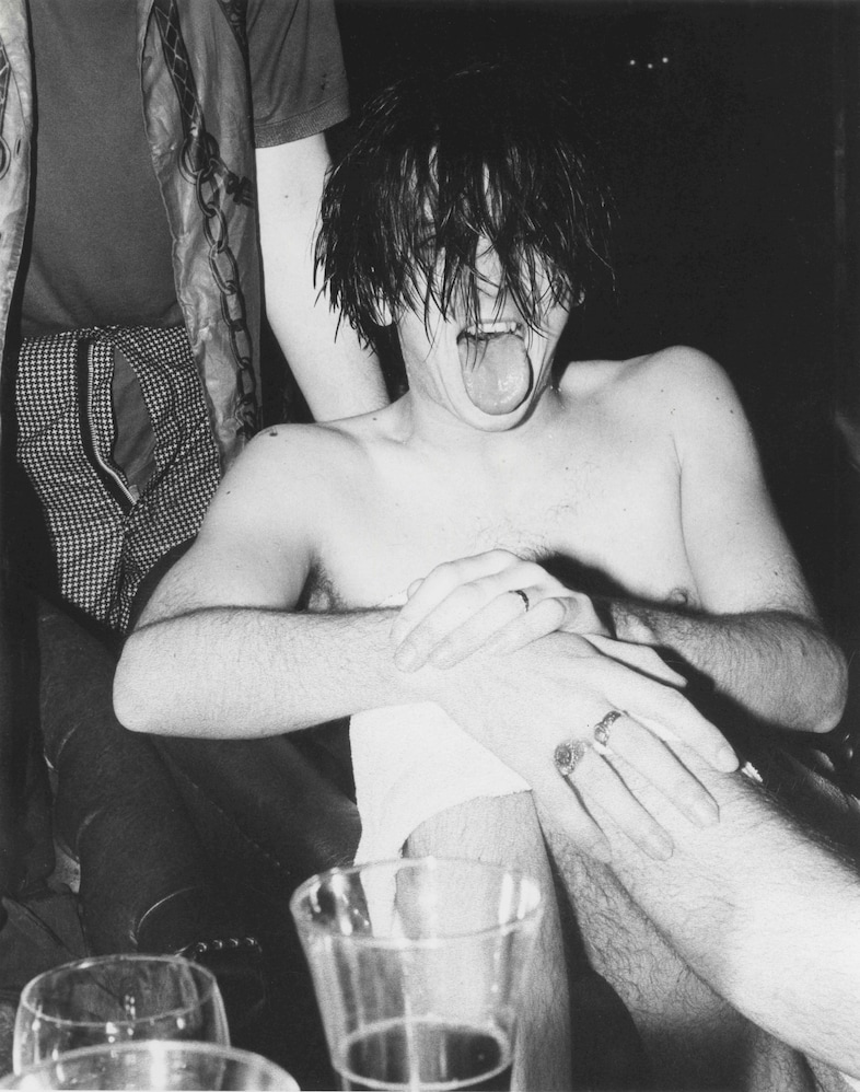 Dick Jewell: Retrospective at Grace&#39;s Mews DoBeDo