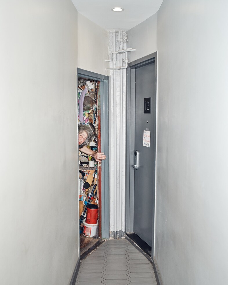 Slip Me the Master Key by Thomas Prior