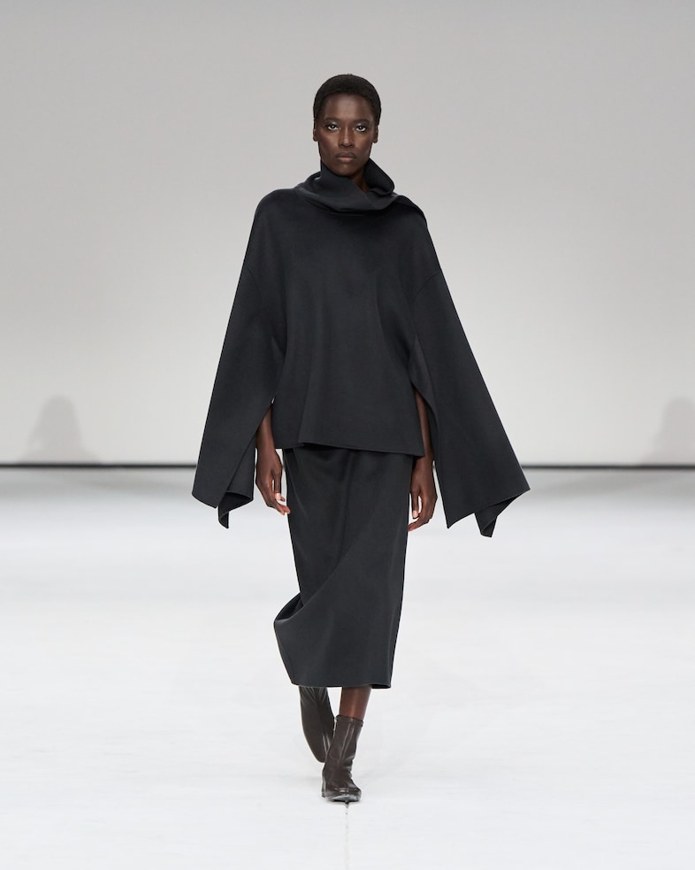 Cos Autumn/Winter 2025