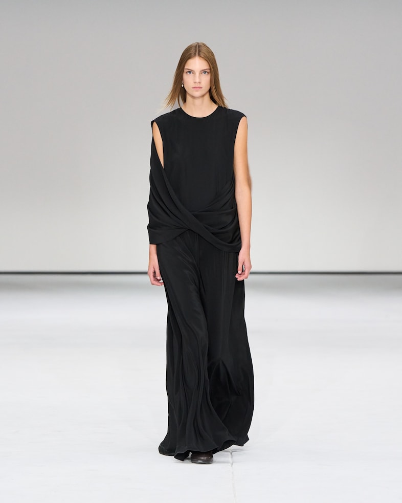 Cos Autumn/Winter 2025