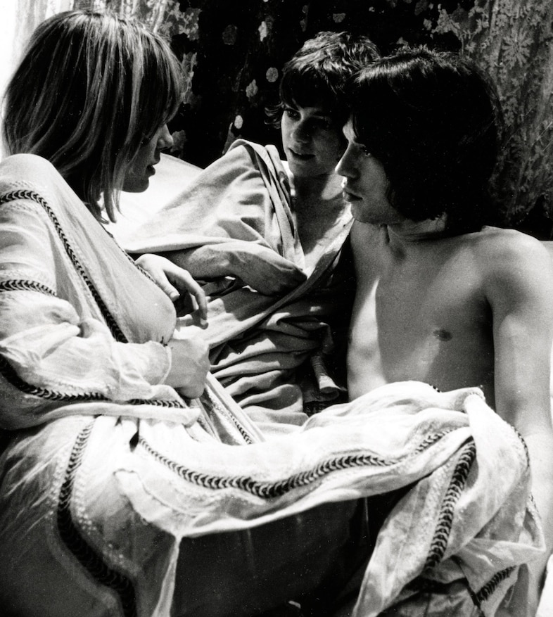 On the Set of Performance by Andrew Maclear