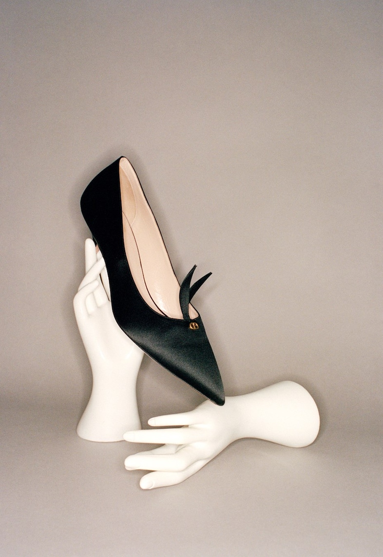 AnOther Loves: A Rabbit-eared Pump