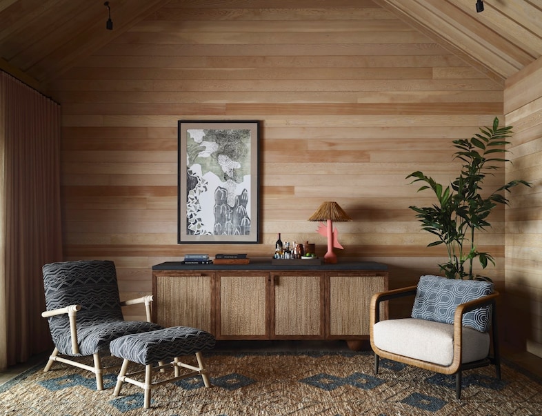 RWKVL_Accommodations_Kauhale_BeachFront_Living_02