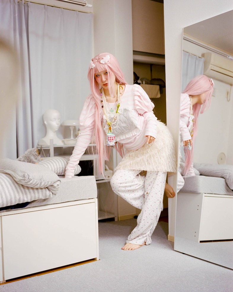 gyaru* by Alex Waespi