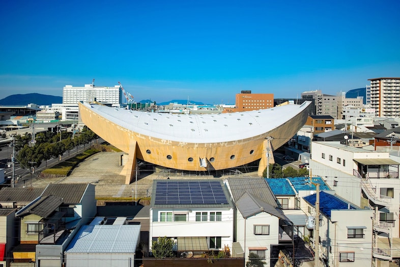 Kagawa Prefectural Gymnasium, Kenzo Tange, 1964
