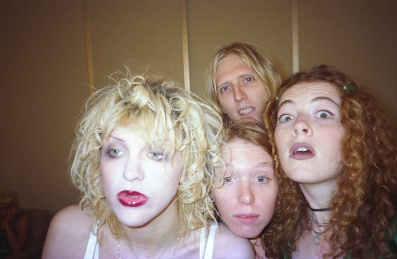 Melissa Auf der Maur’s Photographs of the “Last Analogue Decade”