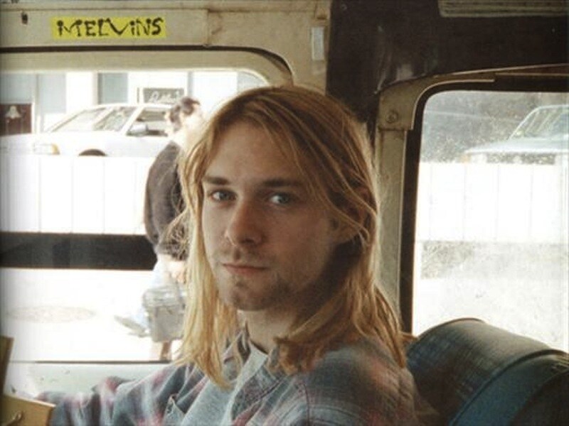 Kurt Cobain, tour bus, 1989