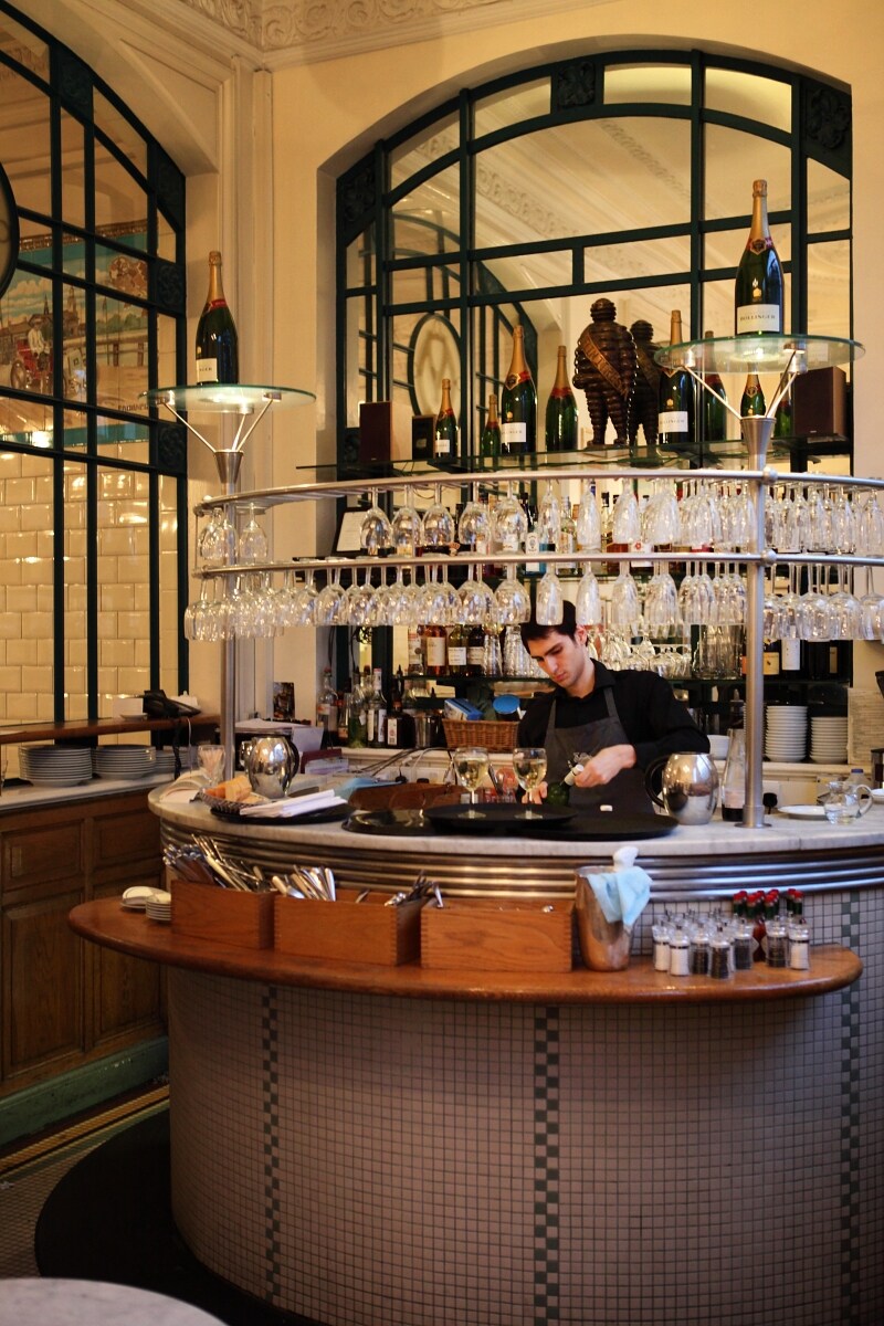 Bibendum oyster bar