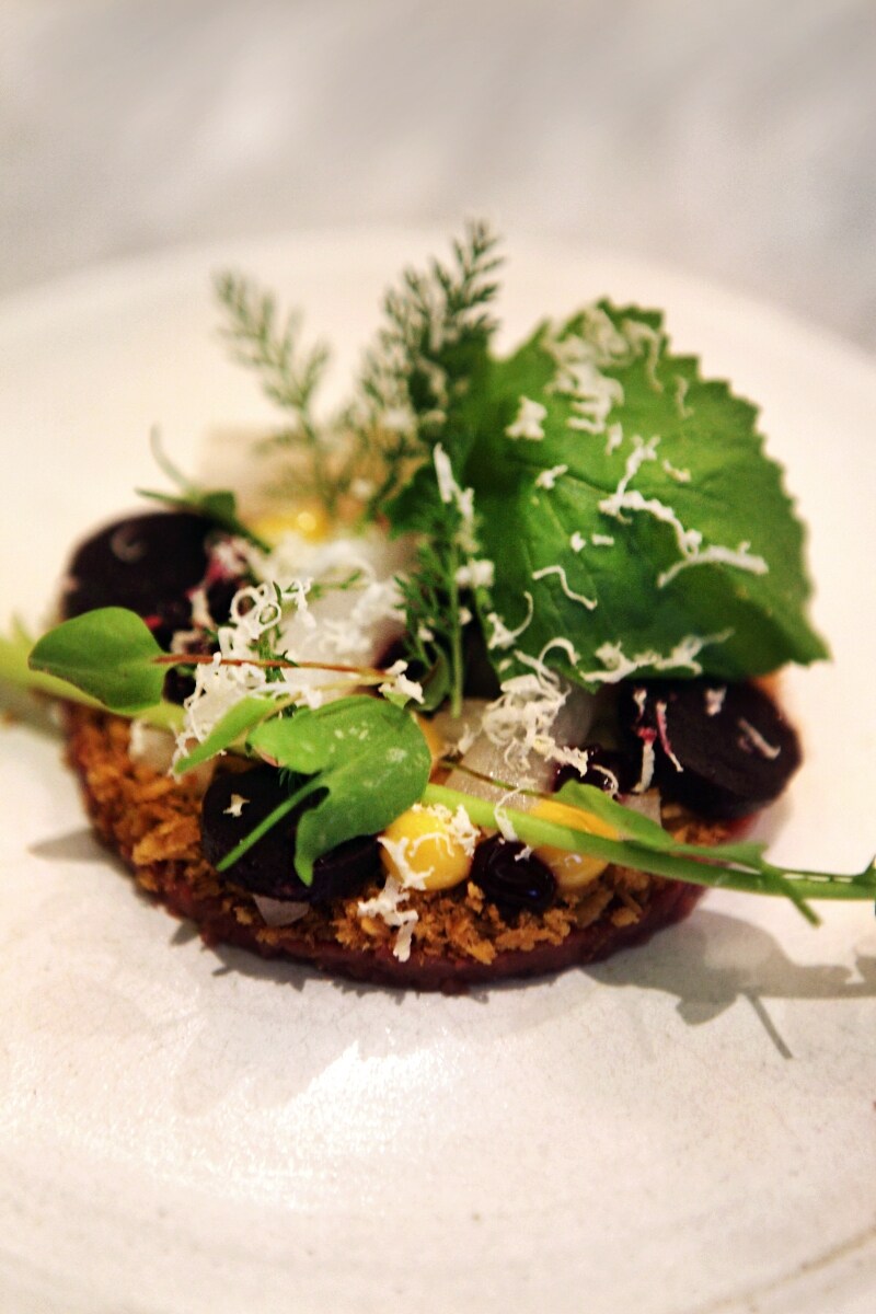 Raw beef with sorrel