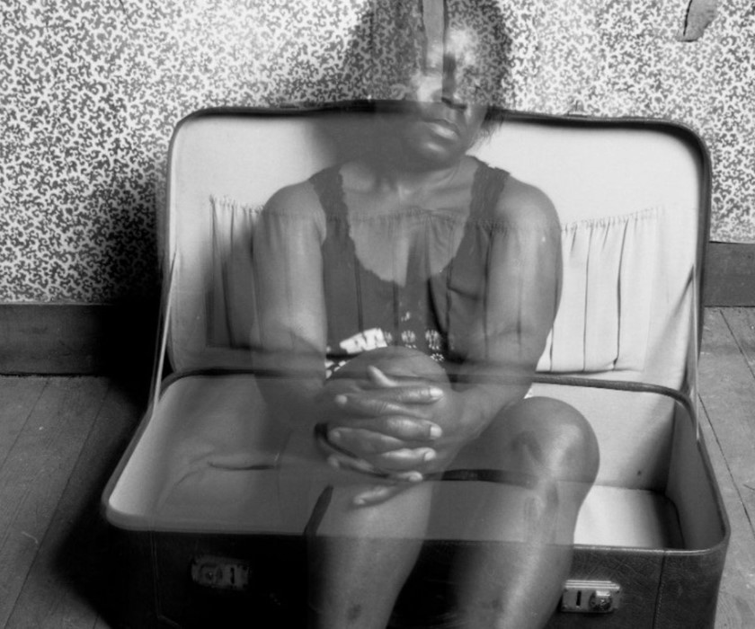 Hélène Amouzou, From the series Autoportrait, Molenbeek, 200