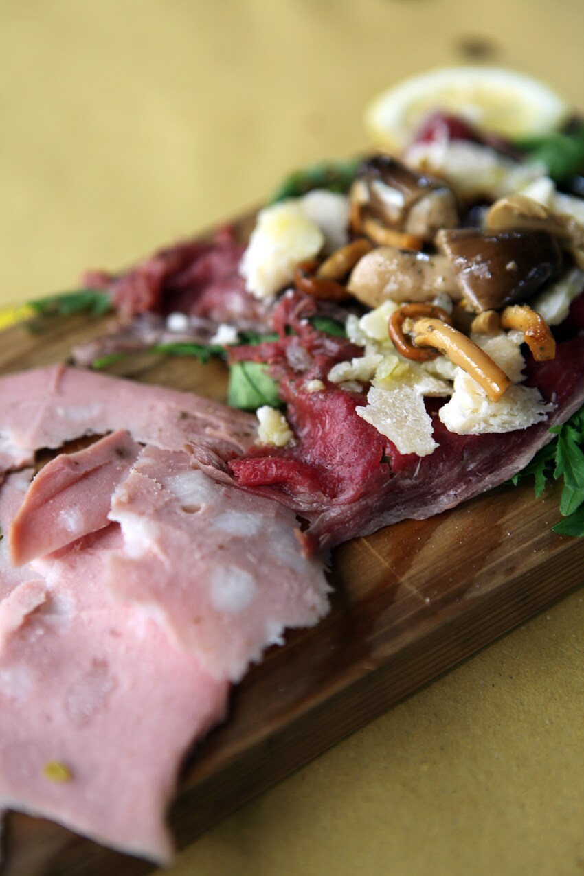 Ombra&#39;s Carne Salata