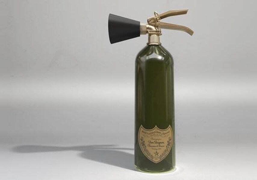 Champagne extinguisher