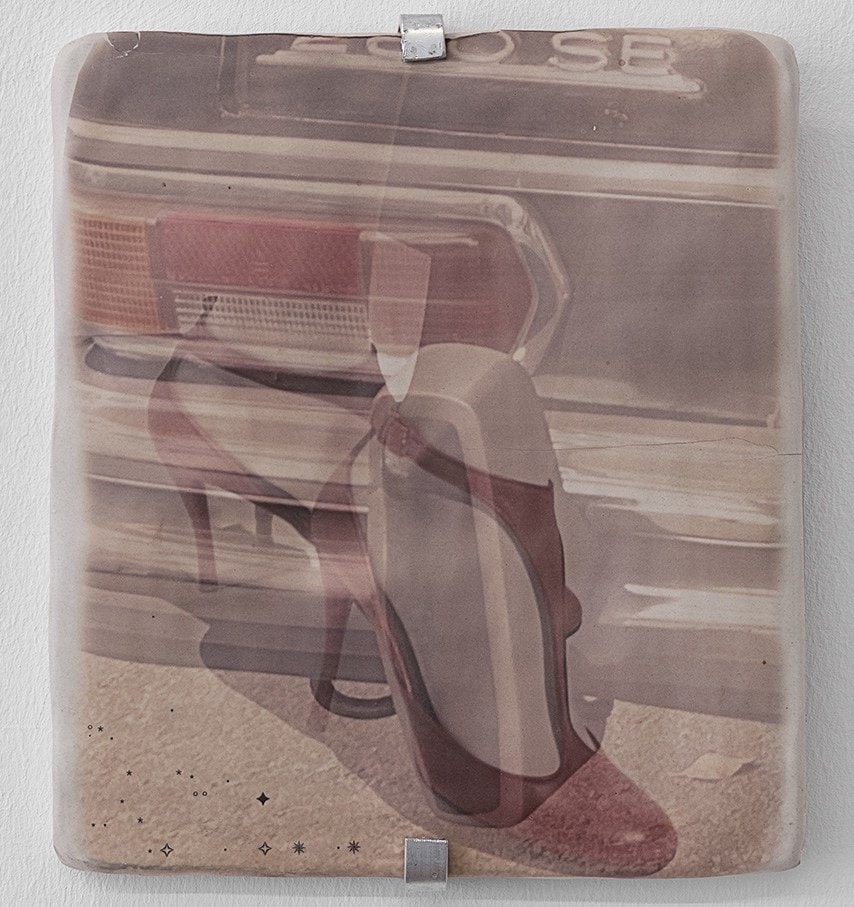 Obsidian Upset at Des Bains Elsa Rouy Lucia Farrow 