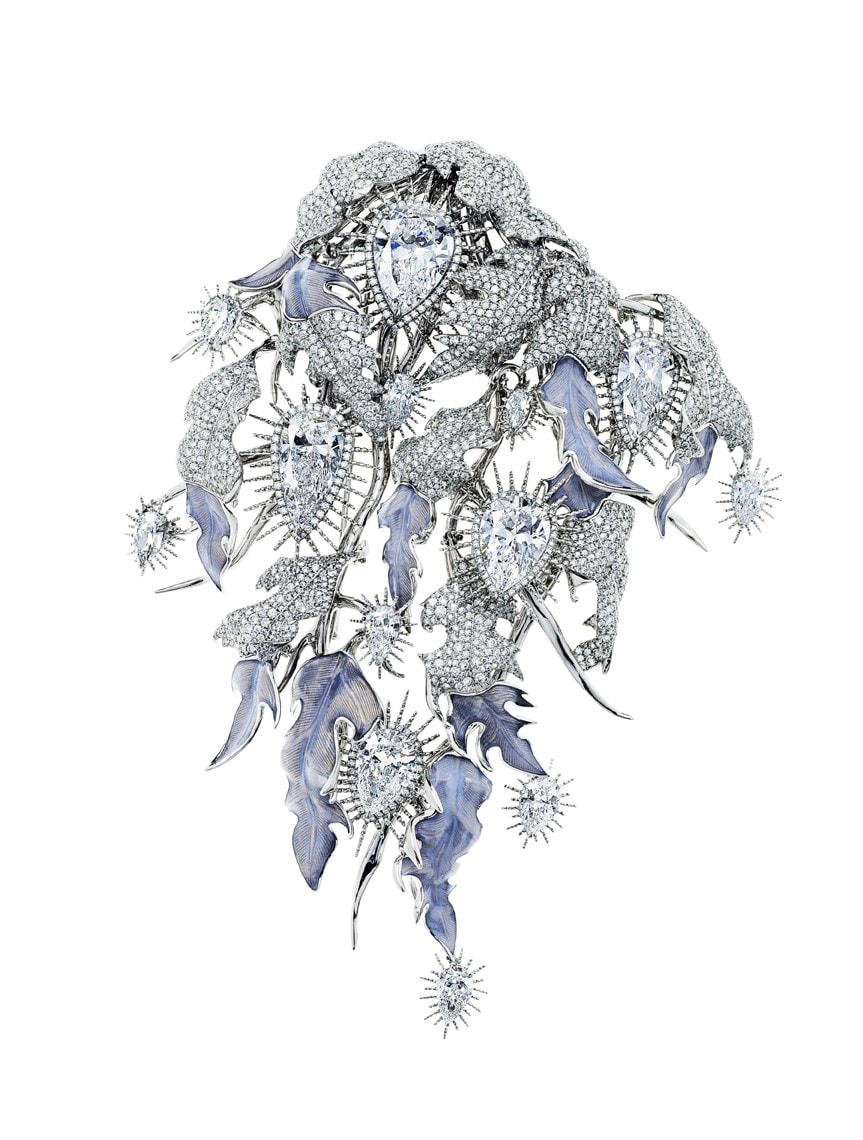 Shaun Leane White Light Brooch Credit_ Tim Brightm