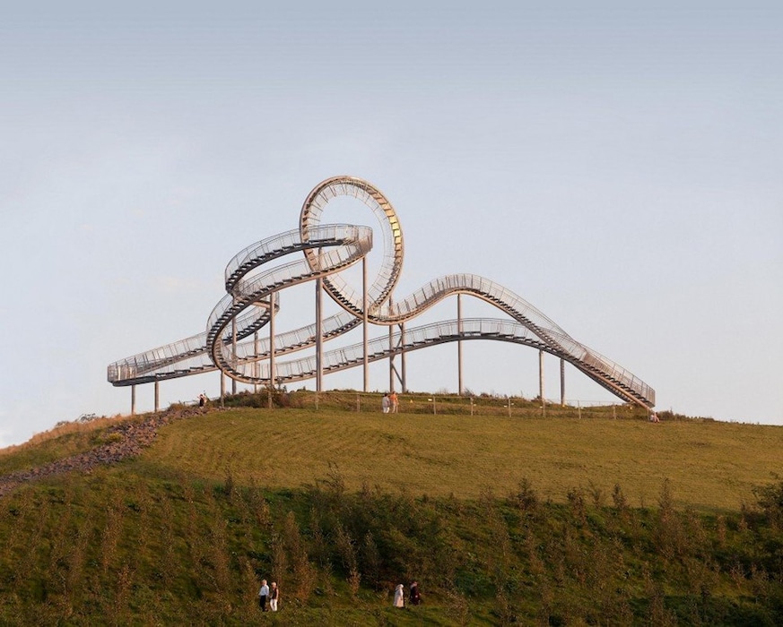 Tiger &amp; Turtle, Magic Mountain &#169; Phaenomedia