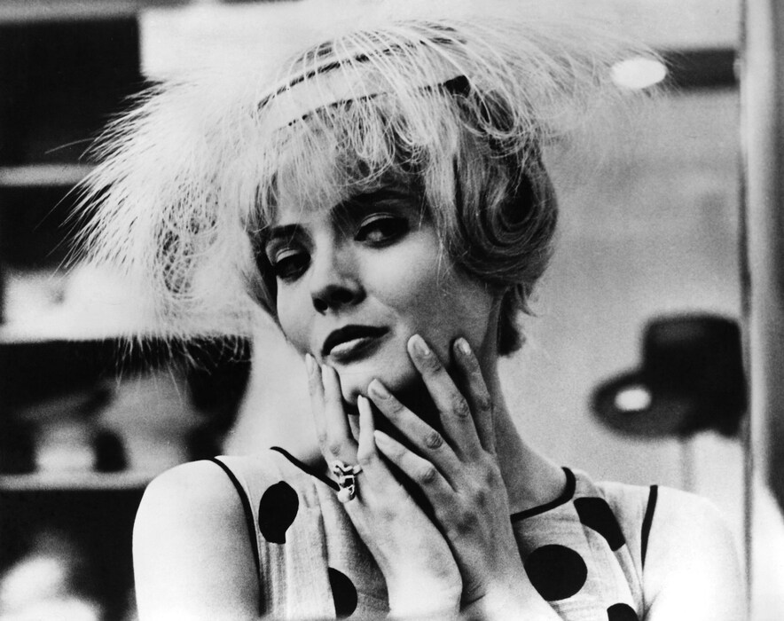 Cleo from 5 to 7 bfi-00o-3py