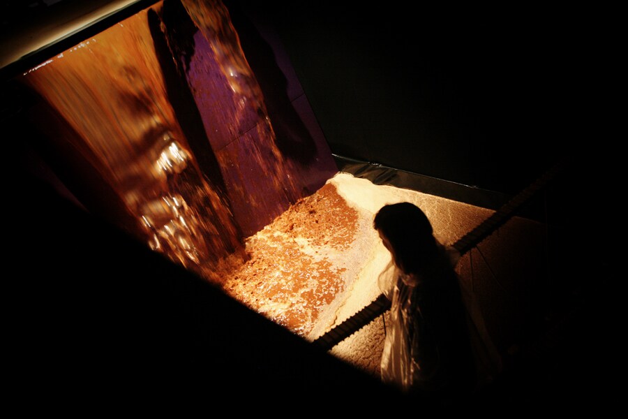 Bompas &amp; Parr Chocolate Waterfall bridge