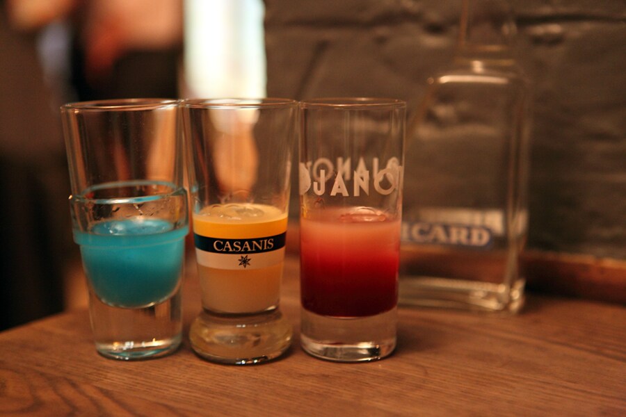 Baranis&#39; Tricolore Pastis