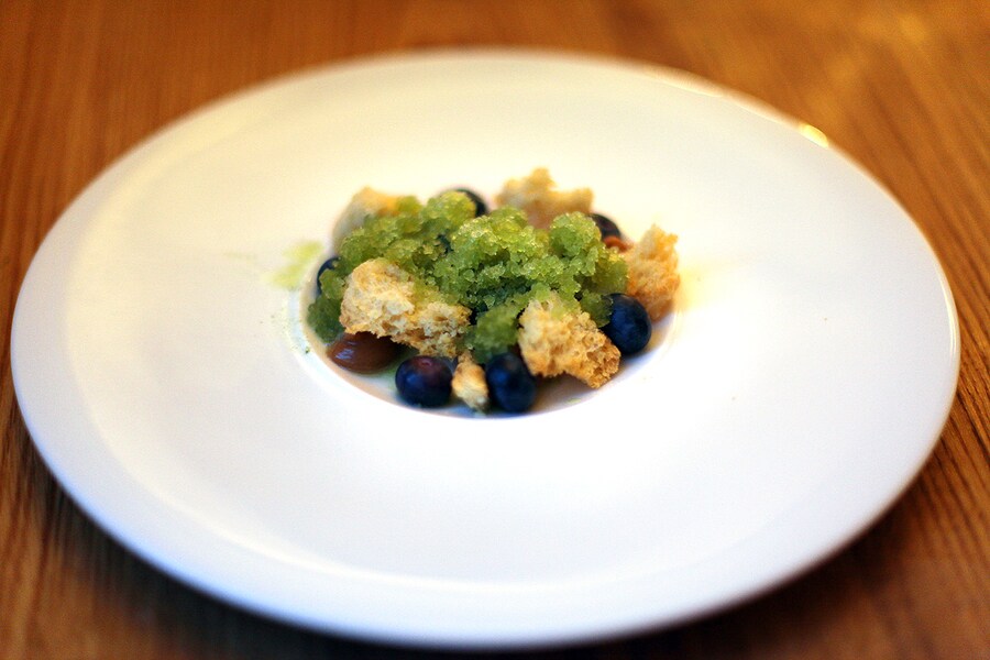 Blueberries with Goats Cheese