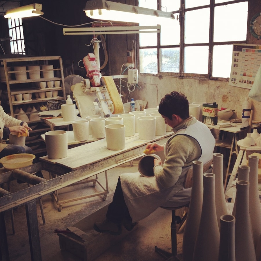 Cleaning pots prior to glazing