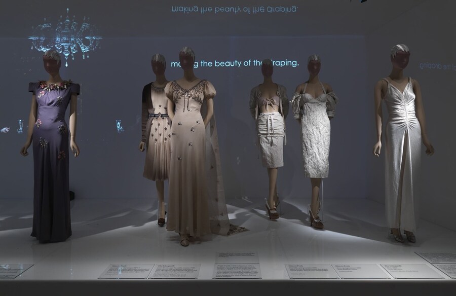 Schiaparelli and Prada: Impossible Conversations