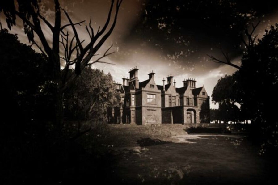 Still from Rebecca, 1940