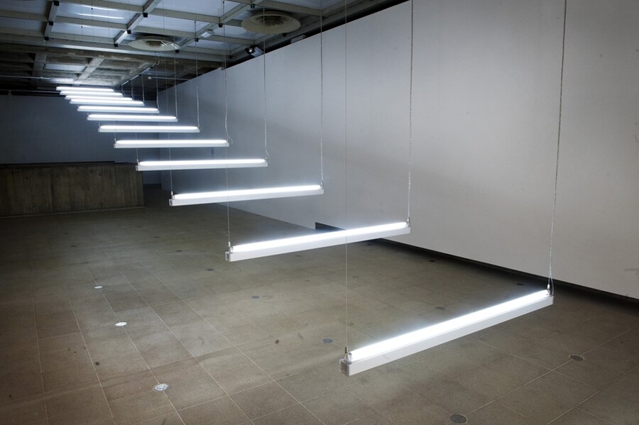 Brigitte Kowanz, Light Steps (1990)