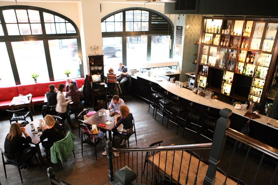 Newman Street Tavern downstairs dining room