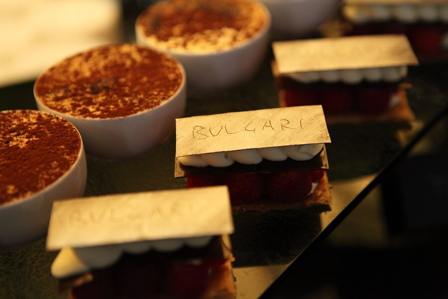 Tiramis&#250; and other desserts