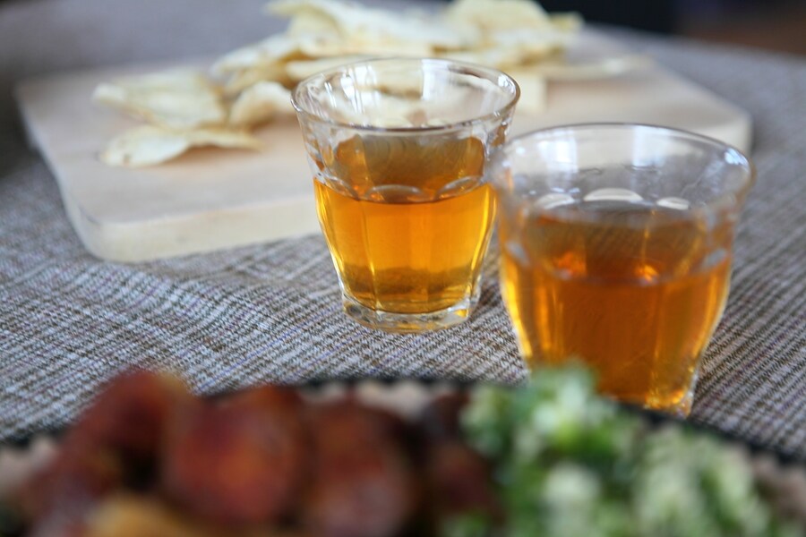 Orange wine and pita chips