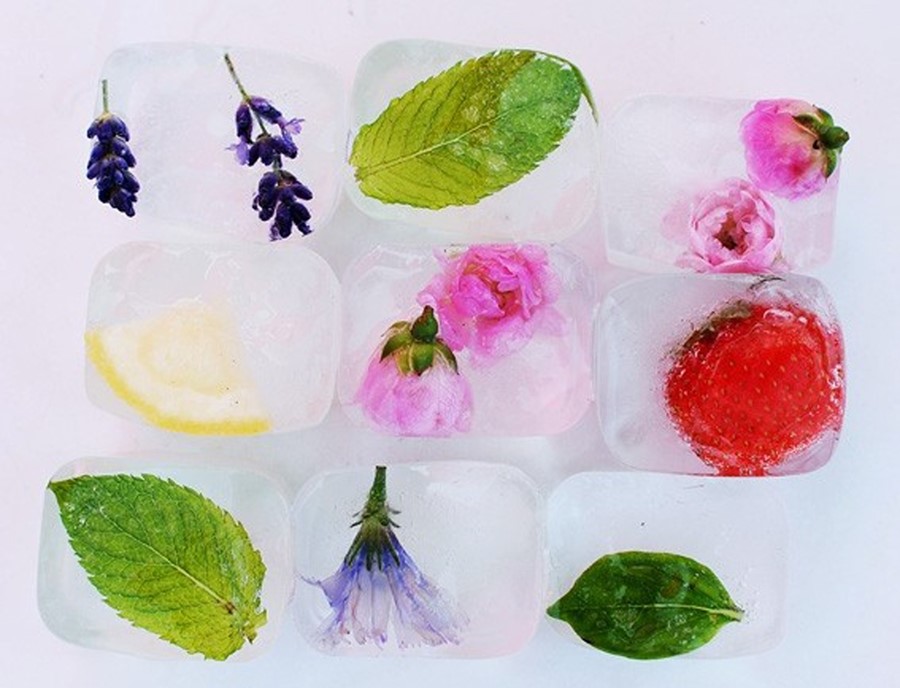 Edible Flower Ice Cubes