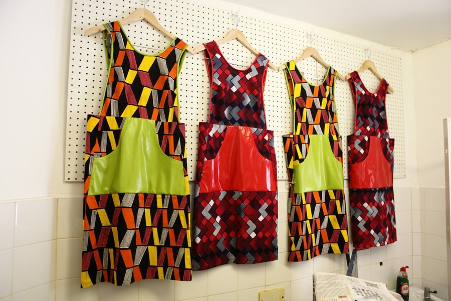Aprons at La Grotta