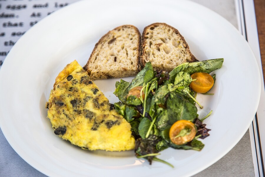 Ed Ruscha&#39;s Cactus Omelette served at Winslow Station to Sta