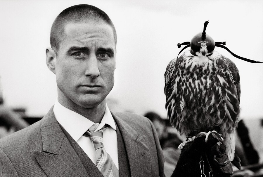 Luke Wilson with Mordecai the falcon, on set of The Royal Te