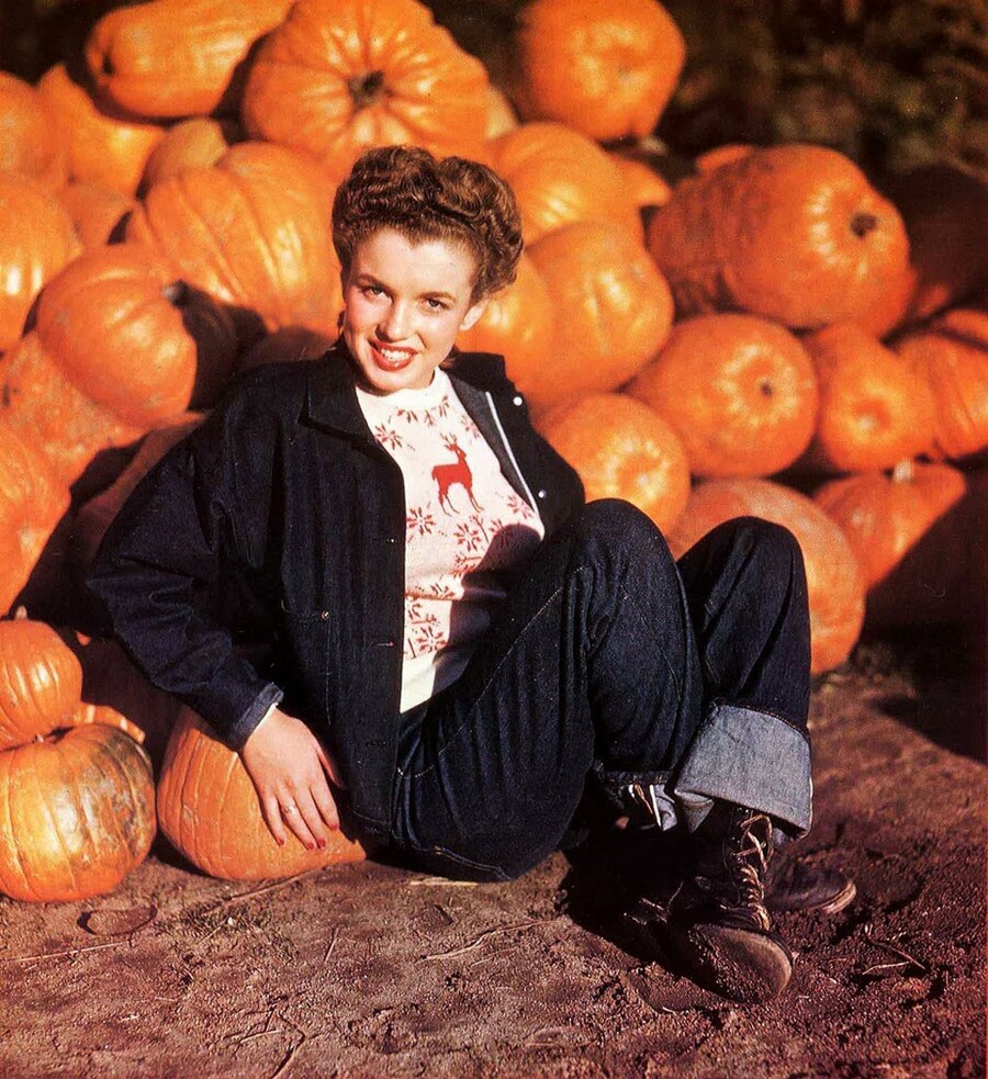 Marilyn Monroe hanging out in a pumpkin patch, 1945