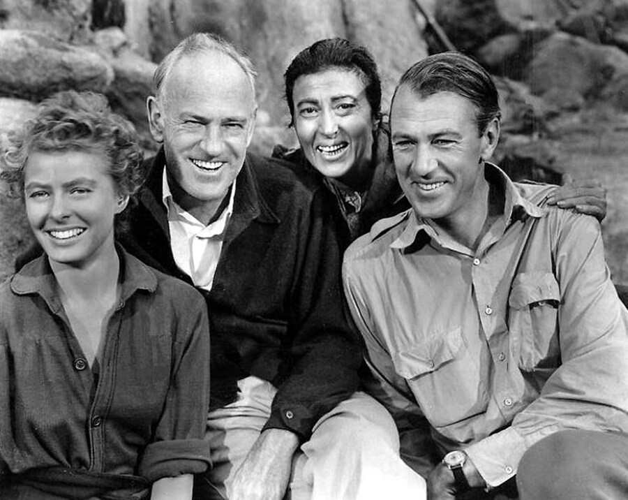 Ingrid Bergman, Sam Wood, Katina Paxinou &amp; Gary Cooper on th