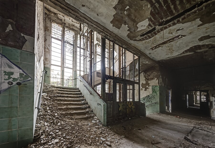 From States of Decay