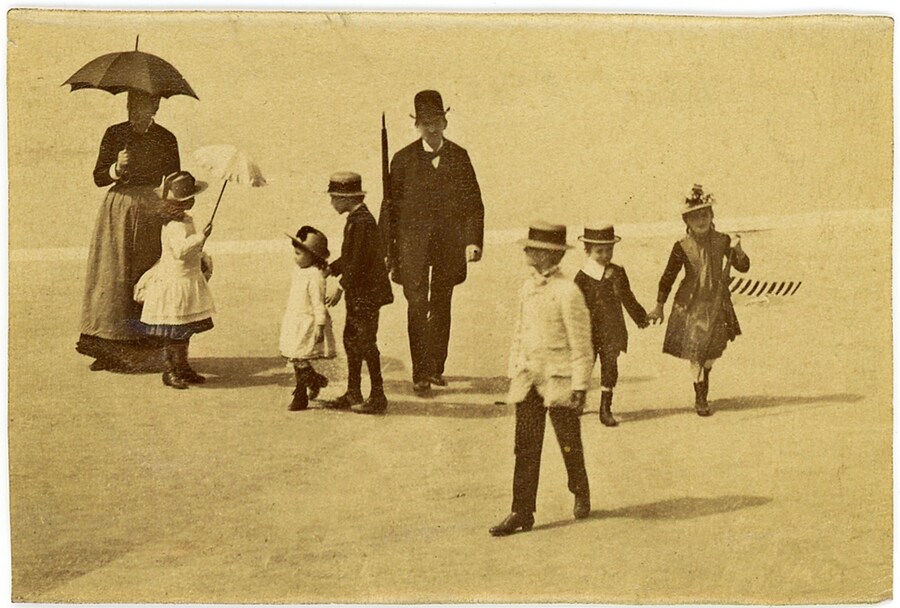 Unnamed photographer, The Tuileries, 1890s