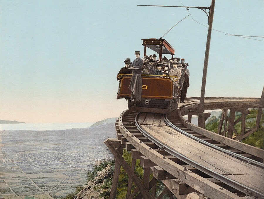 Mount Lowe Railway, on the circular bridge, California, phot