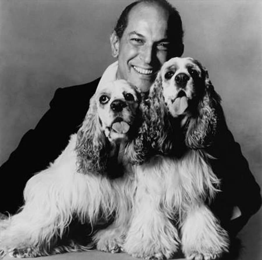 Oscar de la Renta and his dogs