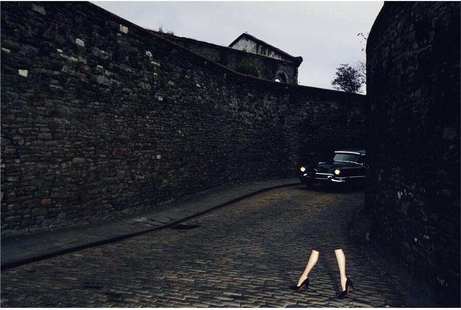 Guy Bourdin, Charles Jourdan, 1979